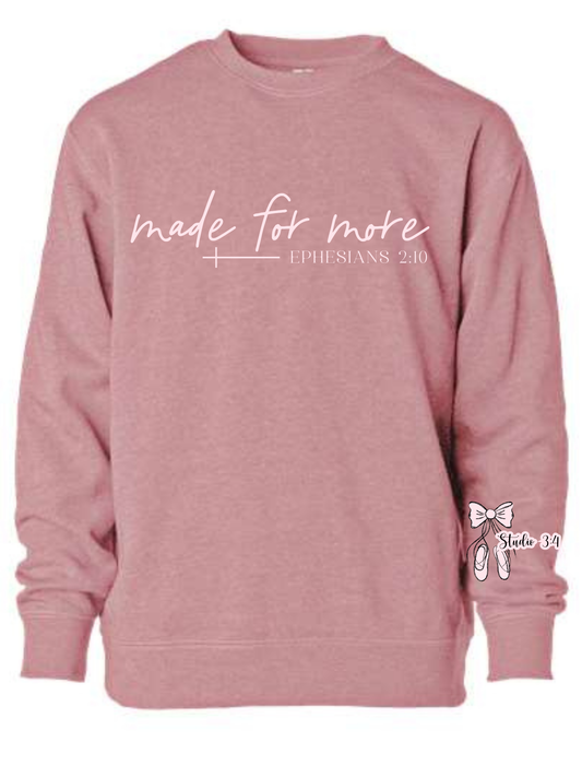 8. YOUTH Independent Brand Lightweight sweatshirt Studio 3:4